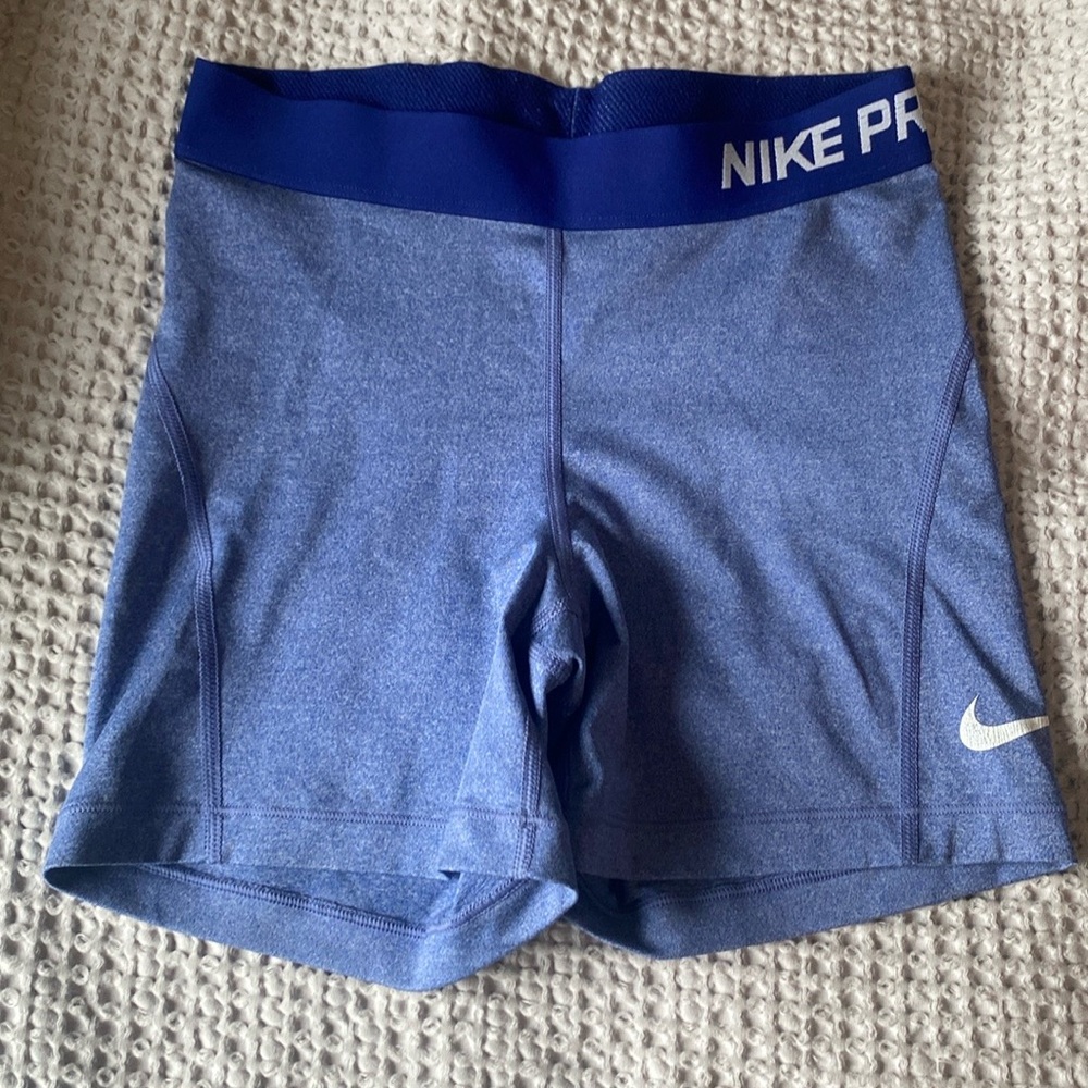 Size small Dri fit Nike pros